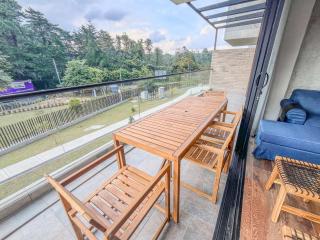 Upscale 2BR Countryside Suite | Stylish & Modern - 5