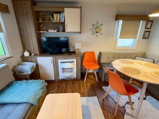 Jazmine's Place - 8