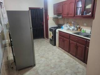 Three Bed Room Next to Colinas Mall near monumento - 2