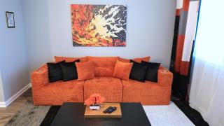 Designer King - Near JAX Airport & Stadium District - 4