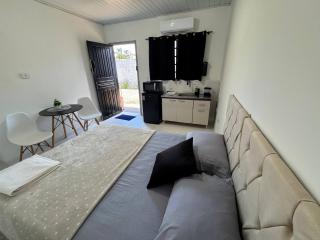 Studio 4 com Garagem ,Wifi,Cozinha,Perto shopping - 0