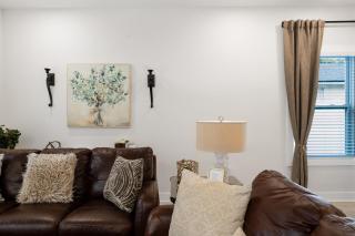 Stunning 4 Bed 2 Bath Home with Gazebo & Chef's Kitchen - 1