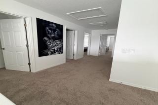 Newly Built Luxury Retreat Bright Open Living - 5