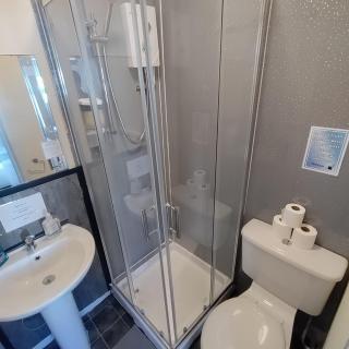 South Cliff Hotel - 8