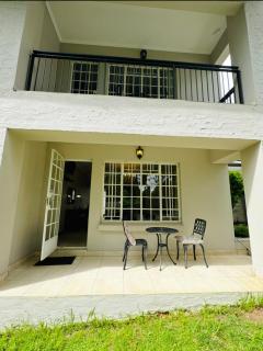 Sandton Luxury Suites 2 - 6