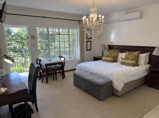 Sandton Luxury Suites 2 - 1