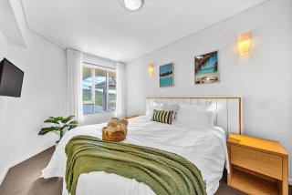 Heart of Airlie - Oceanview escape - 7