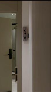 Elegant studio with a different design استديو انيق وفخم بطابع مختلف - 9