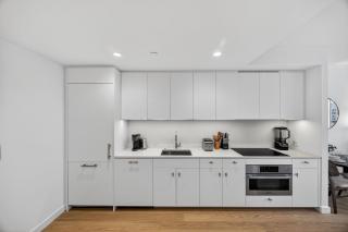 Greenpoint 1BR w Work Setup by Anyplace - 11740 - 3