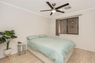 Decked Out on River Lane - 7