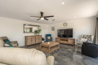 Decked Out on River Lane - 6