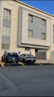 شقة بتصميم انيق غرفتين نوم وصالة - 9