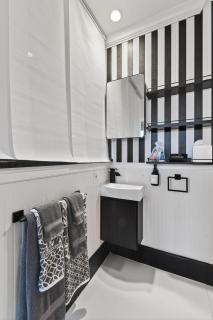 ORCHID SUITES - Historic Palm Beach Hotel Condominium - 8