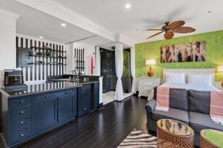ORCHID SUITES - Historic Palm Beach Hotel Condominium - 5
