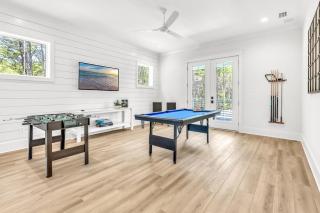 Brand New, Private Pool, Walk To Beach, Game Room - 4