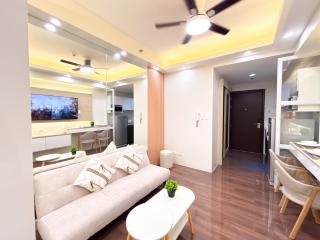 Modern City Retreat-Loft Vibes l WiFi & Netflix I AIR B01-3438 - 6