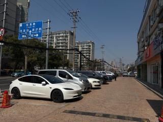 四季枫林酒店-上海财经大学店 - 2