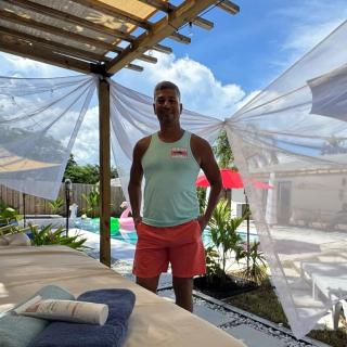 Blue Lizard - Men Only Clothing Optional - Guesthouse & Spa - 2