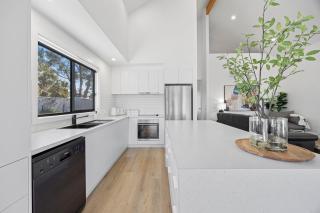 Skyframe Hosted by Halls Gap Accommodation - 9