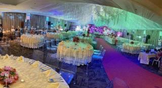 District 21 Hotel - 2