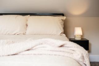 Megan's Hideaway Luxury 4 Bed Retreat - 7