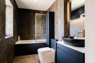 Megan's Hideaway Luxury 4 Bed Retreat - 1