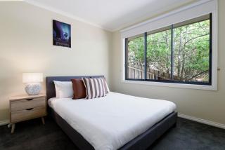 Summerhill Getaway: Simple Comfort Near Launceston - 0