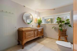 Lovely Holiday Home Near Beach And Nature - 3