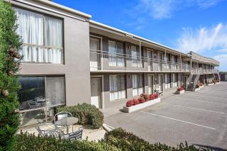 Comfort Inn On Raglan - 9