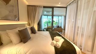 Luxurious One bedroom Condo with Pool View at The Aqua Boat Avenue near Laguna - 4