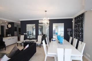 Luxury Oceanfront Apartment - 9