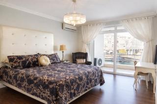 Luxury Oceanfront Apartment - 6