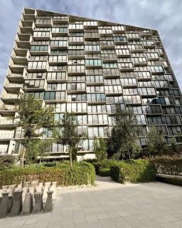 Cozy urban view retreat - 3