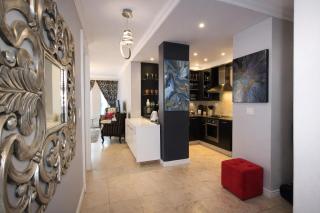 Luxury Oceanfront Apartment - 4