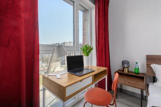 Lumina I 2BR Apart near Centrum Praskie Koneser I Parking I Balcony - Varsovia - 1