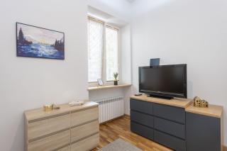Central Warsaw Apartment for 6 Guests - Wspolna - 5