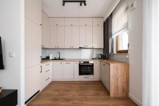 Wola Karolkowa Superior Apartment by BookingHost - 2