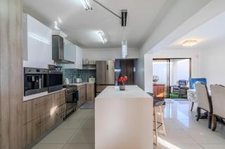 The Lighthouse - Beachfront - 3