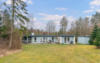 4 Bedroom Nice Home In Thyholm - 0
