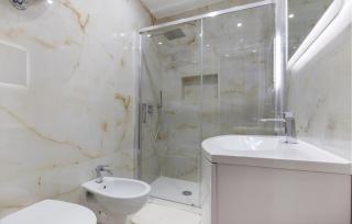 Gorgeous Apartment In Tropea With Wifi - Tropea - 5