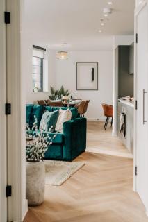 Lockside 56 - Urban City Suites - 9