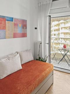 Estia Premium Apartments - Honey Paleon Patron Germanou - 9