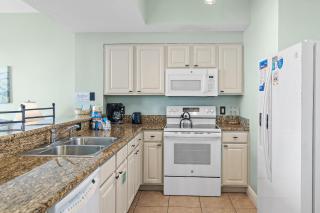 Ariel Dunes I 606 - 1