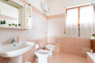 200m From the Sea, Villa with Garden, Pet Friendly - 2