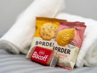 Great Sankey modern apartment - 4