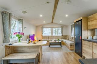 5 & 6 Manor Park - 3 Bedroom - Sea views nearby - 3