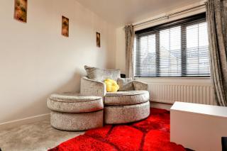 Contractor Friendly 2BR Gem with Free Parking Wi-Fi - 2