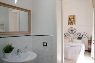 Cathedral View Apartment Noto, Historic Center, Steps from Duomo - 4