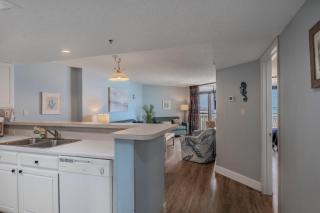 Oceanview 3BR Condo - 16th Floor - Spacious Floor Plan and Incredible Views! - Sand Dunes 1603 - 3