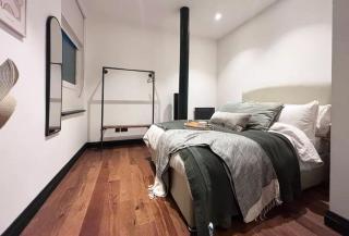 Stylish Manchester Stay Close to City Centre - 5
